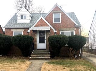 21800 Tracy Ave, Euclid, OH 44123