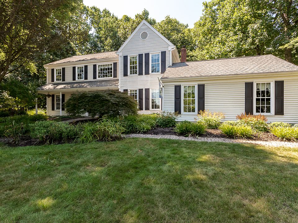 1st image of 111 Birch Dr