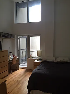 Rented by Loom Group | media 35