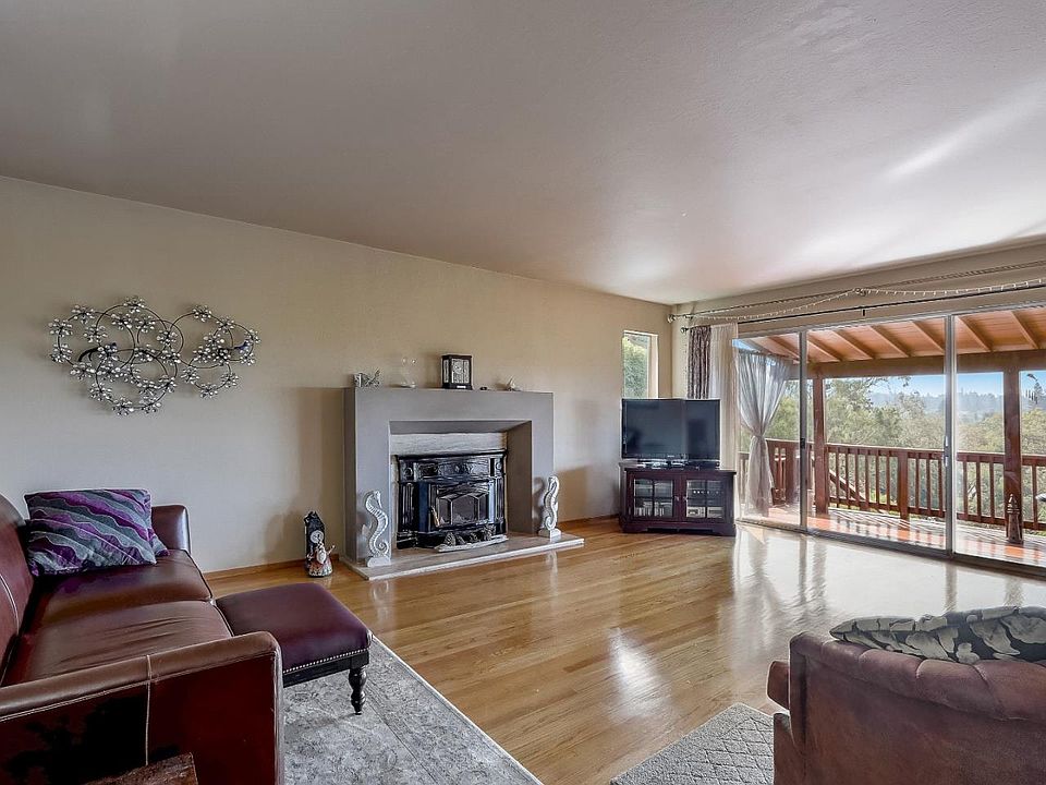 1st image of 3578 El Grande Dr