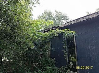 2779 Huggins Rd, Lumberton, NC 28360