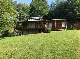 729 Moccasin Creek Rd, Murphy, NC 28906