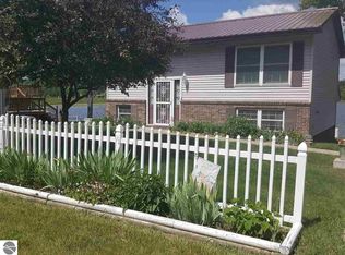 215 Campbell St, Hale, MI 48739