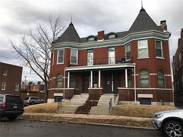 1st image of 3971 Botanical Ave #1