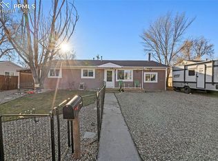 26 Easy St, Colorado Springs, CO 80911