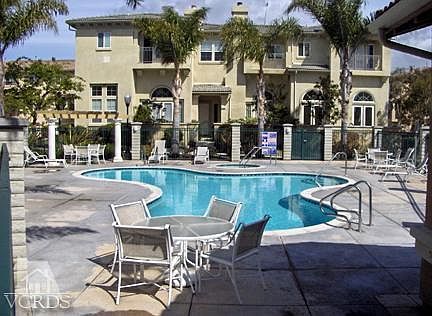 2nd image of 1352 Bayside Cir