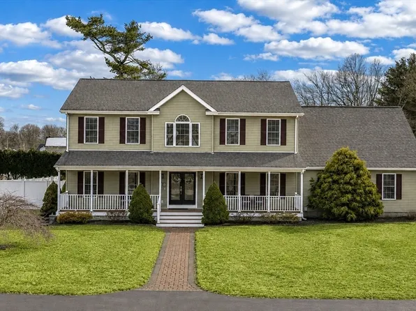 6 Angel Ct, Westport, MA 02790