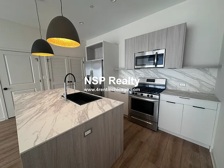 6340 W Belmont Ave #206 — Photo 1