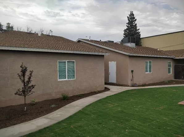 307 S Crespi Avenue, Exeter, CA 93221