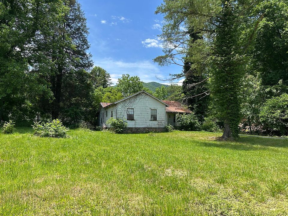 1st image of 181 Mill Creek Cir