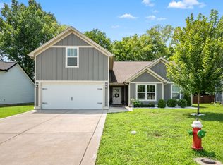 357 Fieldstone Ln, Springfield, TN 37172