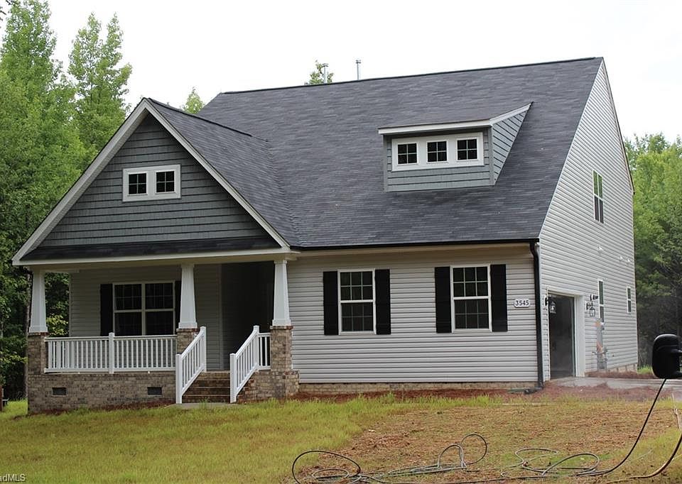 1st image of 3545 Kirkland Ct #106