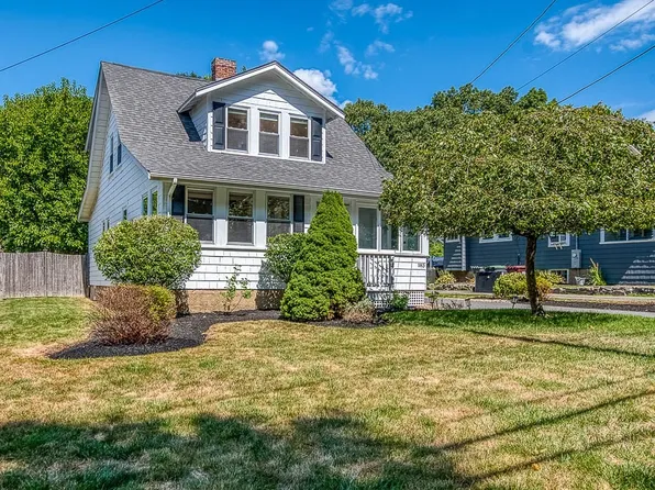 183 Grant Ave, Dedham, MA 02026