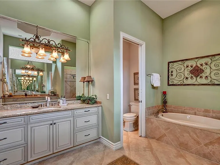 14501 Carino Ter — Photo 32