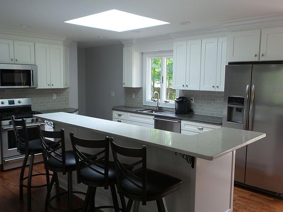 4th image of 4 Lombardi Ct