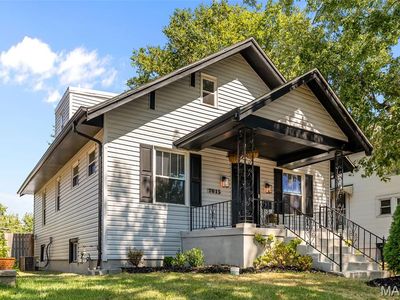 7015 Marquette Ave, Saint Louis, MO, 63139