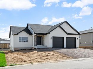 450 Gaspe St, Dieppe, NB E1A1W3