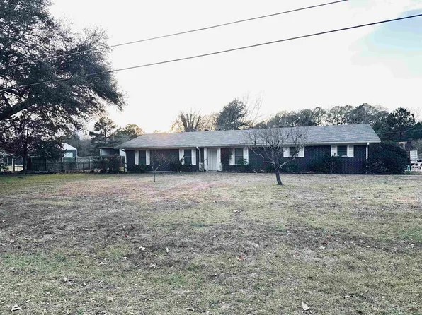 3421 Dianna Dr, Longview, TX 75602