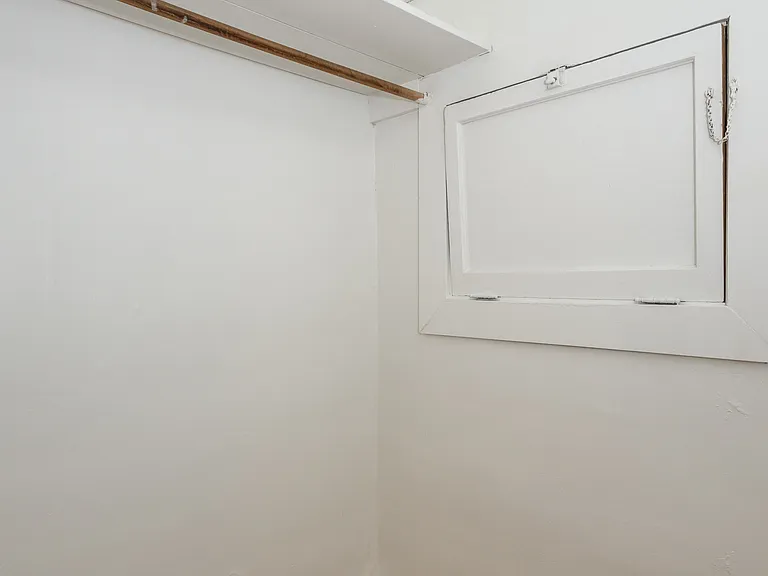 1027 Washington Street — Photo 18