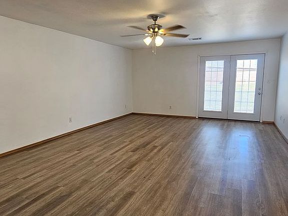 4th image of 2805 Trailwood Dr #6529F6679