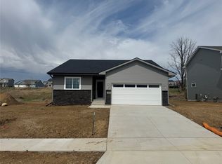 703 W Wright Rd, Norwalk, IA 50211