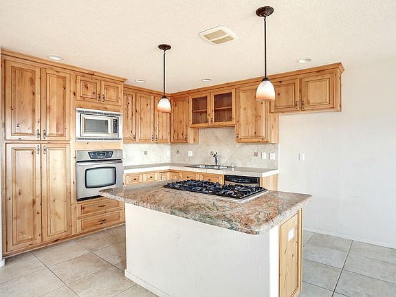 5-Kitchen