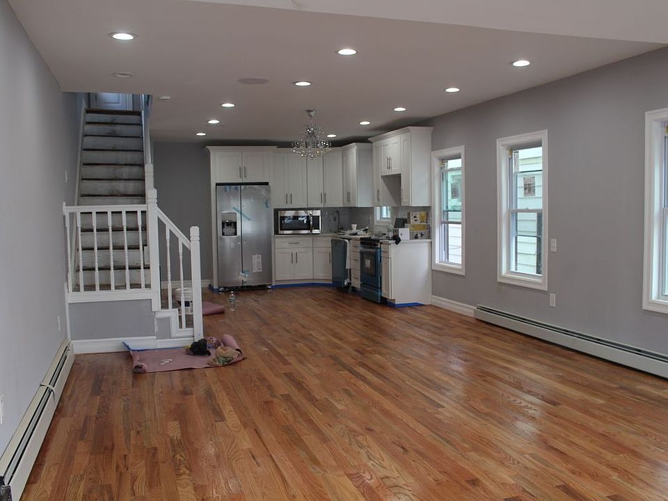 1st image of 11734 194th St