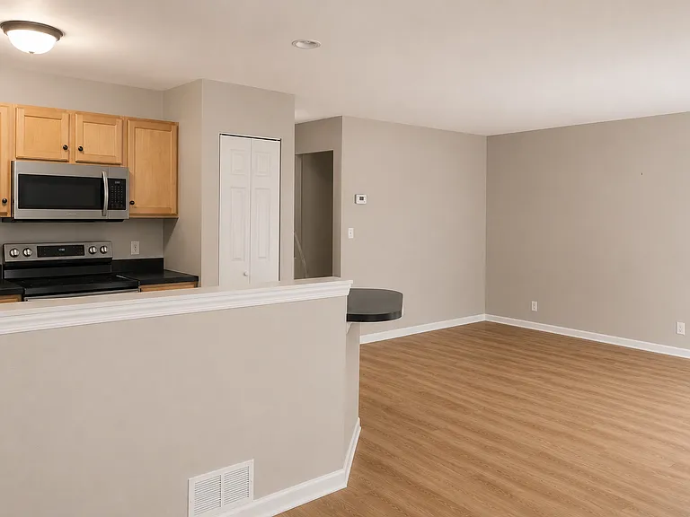 11 Westfield Pl — Photo 3