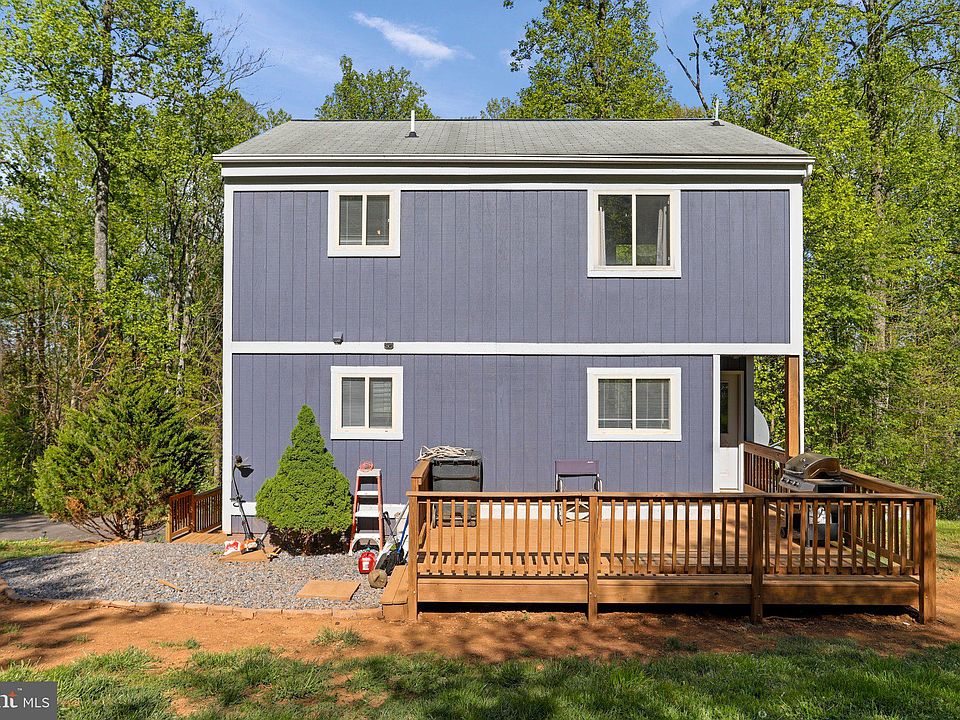 145 Skyway Ln, Chester Gap, VA 22623 Zillow
