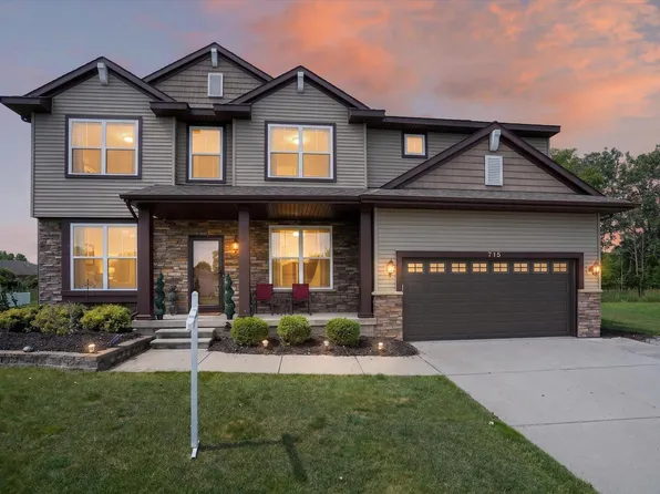 715 Buteo Dr, East Lansing, MI 48823