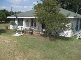 959 Beaver Creek Dr, Caldwell, TX 77836