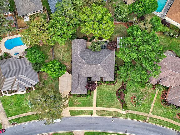 5th image of 1126 Mary Kate Dr