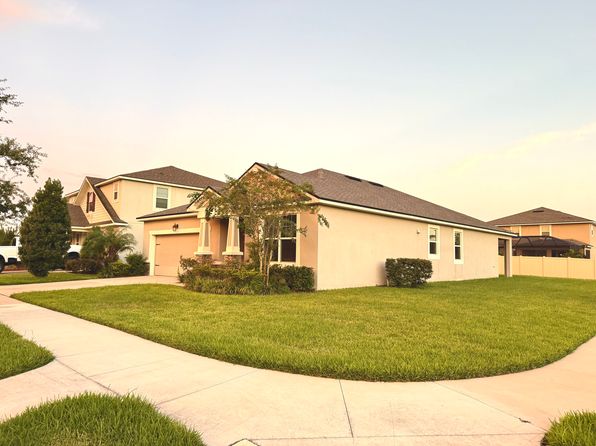 11409 Blue Woods Dr