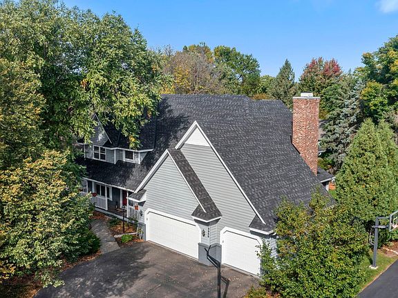 5th image of 9956 Antrim Rd
