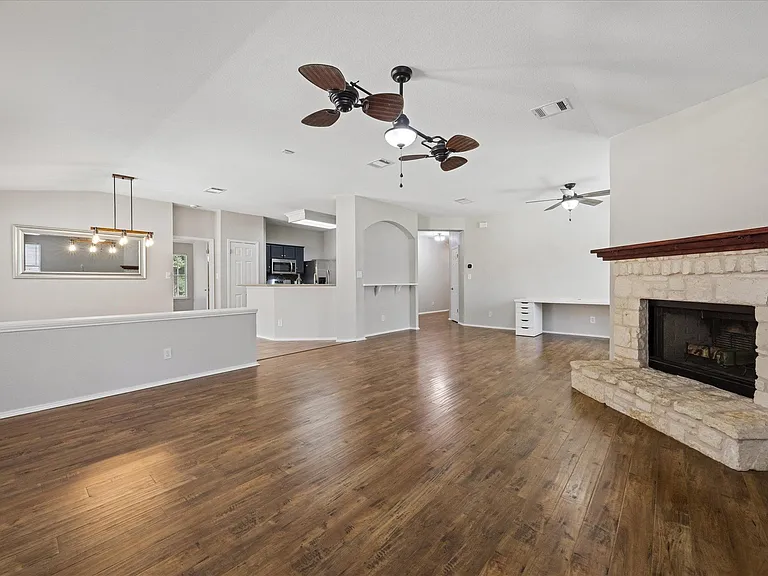 500 Millington Ln — Photo 20