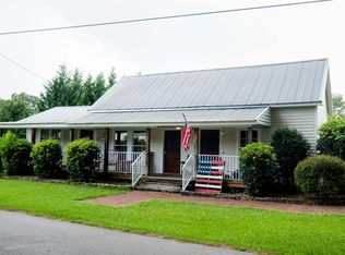 319 Clark St, Chapin, SC 29036