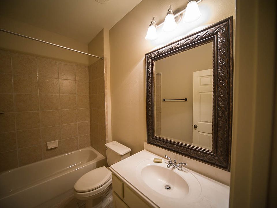 1st image of 20665 Southwood Oaks Dr