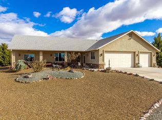24925 N Camino Del Reino, Paulden, AZ 86334