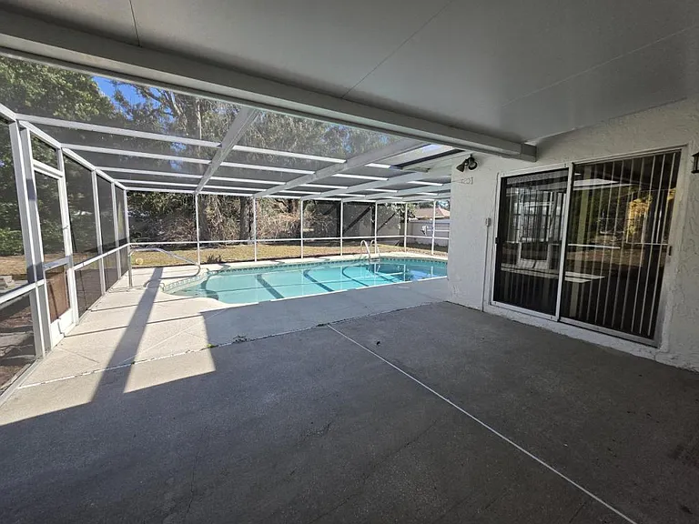 2052 Deltona Blvd — Photo 20