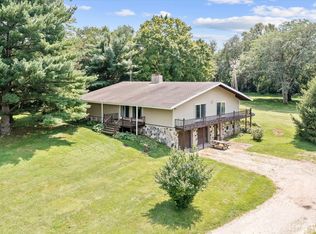 2616 N 41st Rd, Sheridan, IL 60551