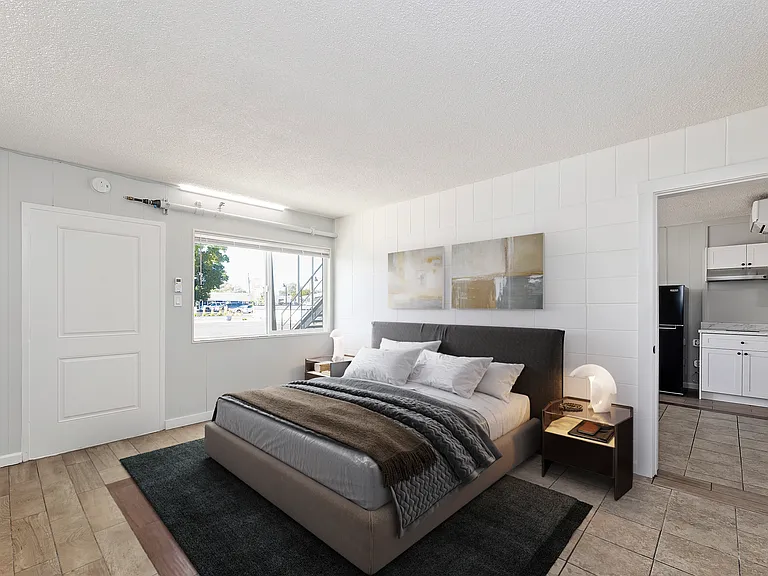 Town Center Apartments — Photo 5