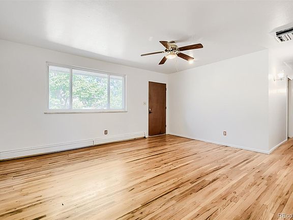 3rd image of 422 S Uvalda Street