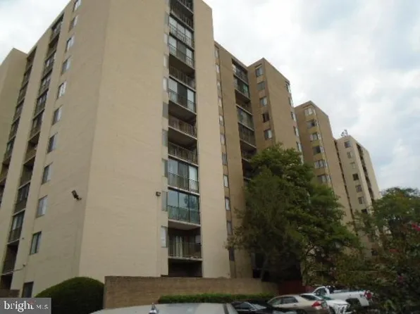 9200 Edwards Way APT 212, Hyattsville, MD 20783