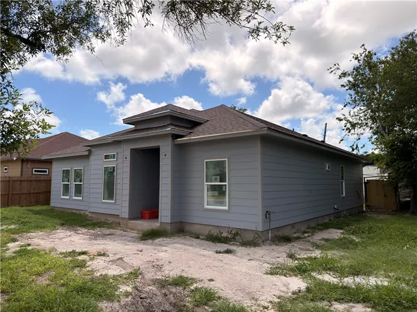 1021 Beechcraft Ave, Corpus Christi, TX 78405