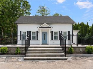 672 Putnam Pike, Smithfield, RI 02828