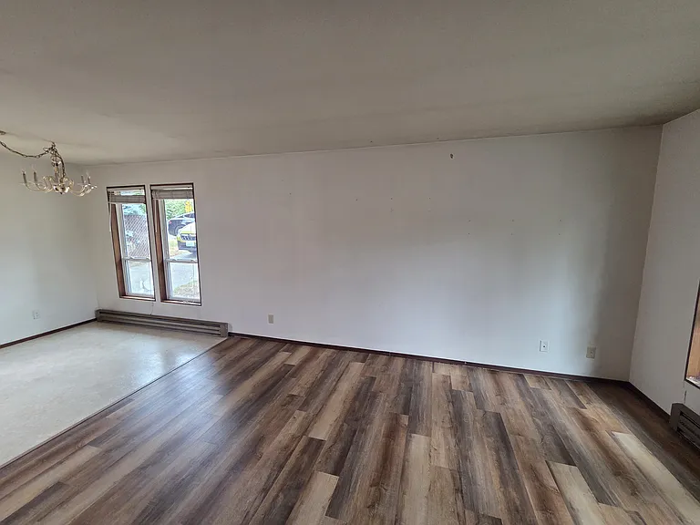 8705 16th Ave NW — Photo 3