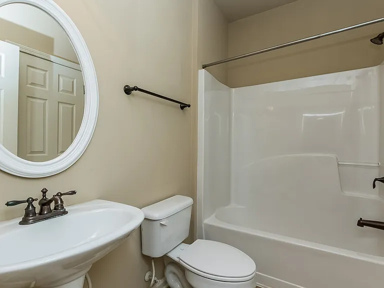 3925 Village Estates Ct — Photo 16