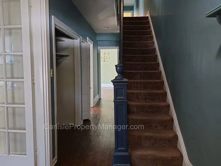 616 W Louther St — Photo 3