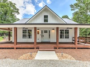 655 Sweetwater Creek Dr, Canton, GA 30114