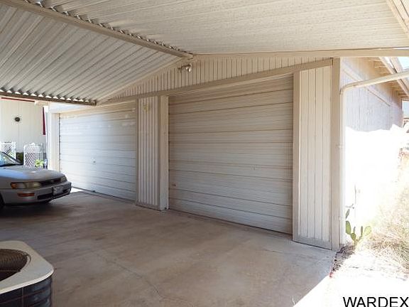 3rd image of 794 Linger Dr